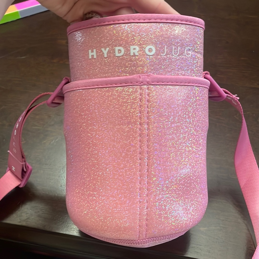 Ruby glitter hydro jug sleeve